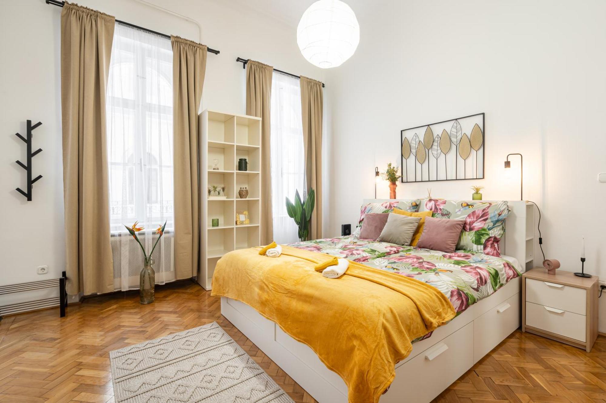 Cosmopolitan Studio - Chic Getaway In A Fancy Neighbourhood Budapest Eksteriør billede